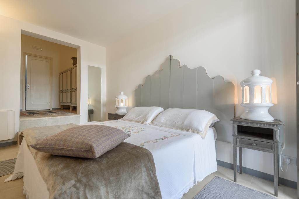 Palazzo Dei Dondoli Bed & Breakfast Lecce Exterior photo